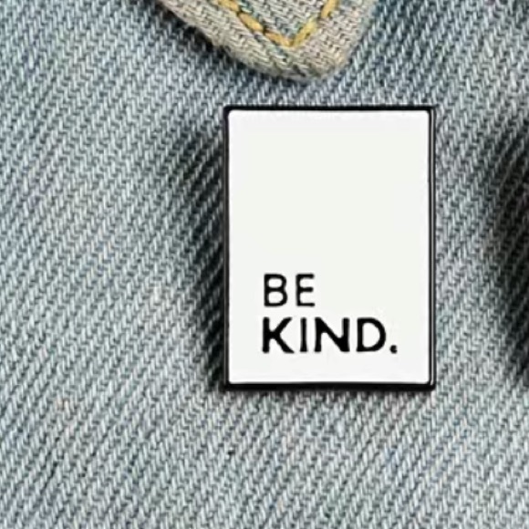 Be Kind Pin - Picture 5 of 5